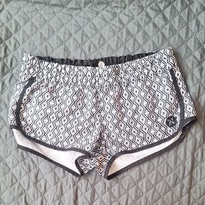 HURLEY Black and White Patterned Athletic Shorts, SMALL